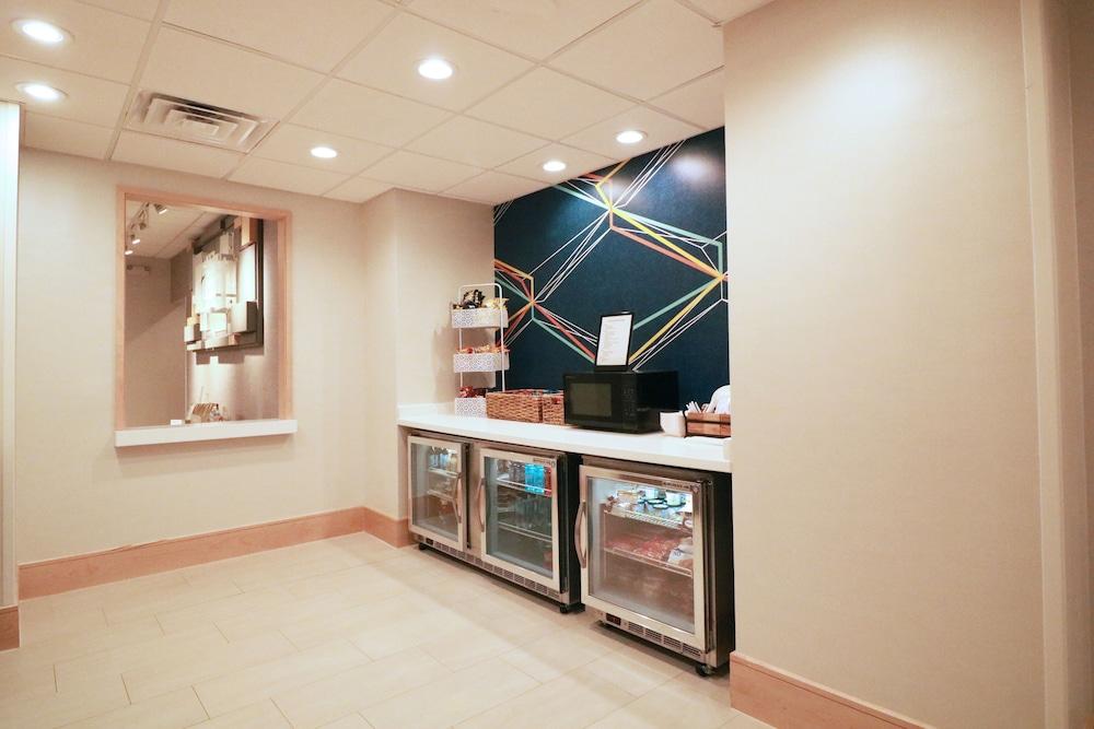 Holiday Inn Express & Suites Columbia-I-26 @ Harbison Blvd By Ihg Екстер'єр фото