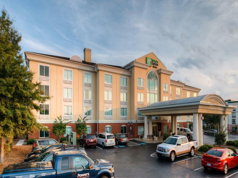 Holiday Inn Express & Suites Columbia-I-26 @ Harbison Blvd By Ihg Екстер'єр фото
