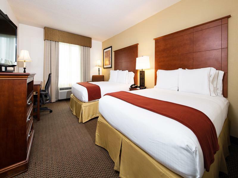 Holiday Inn Express & Suites Columbia-I-26 @ Harbison Blvd By Ihg Екстер'єр фото