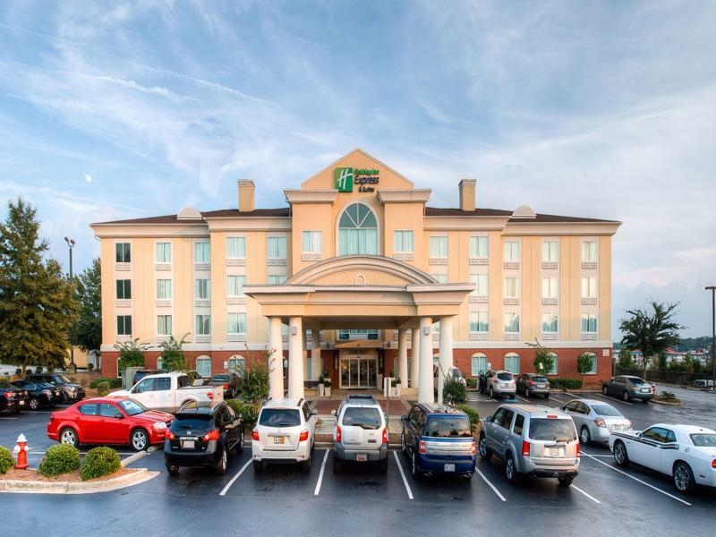Holiday Inn Express & Suites Columbia-I-26 @ Harbison Blvd By Ihg Екстер'єр фото