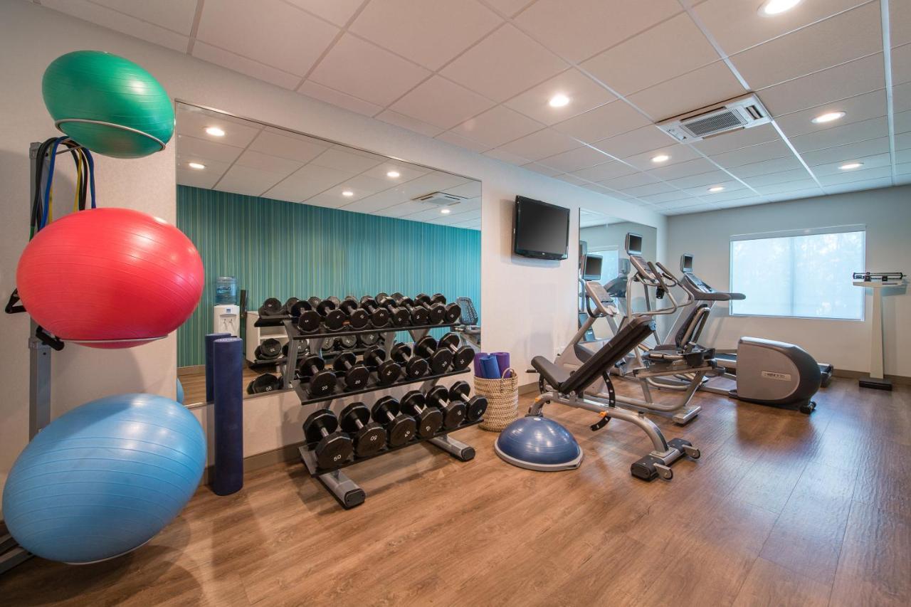 Holiday Inn Express & Suites Columbia-I-26 @ Harbison Blvd By Ihg Екстер'єр фото