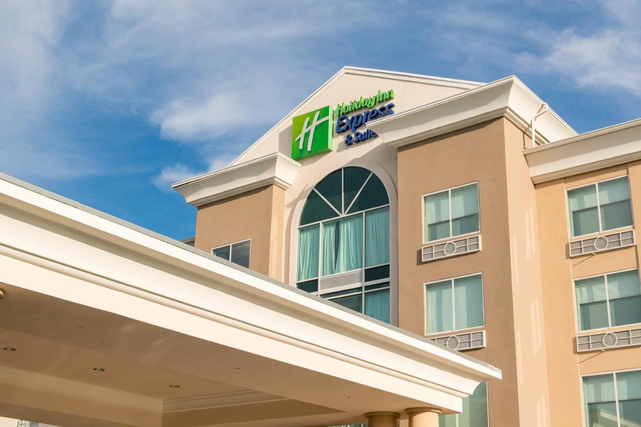 Holiday Inn Express & Suites Columbia-I-26 @ Harbison Blvd By Ihg Екстер'єр фото